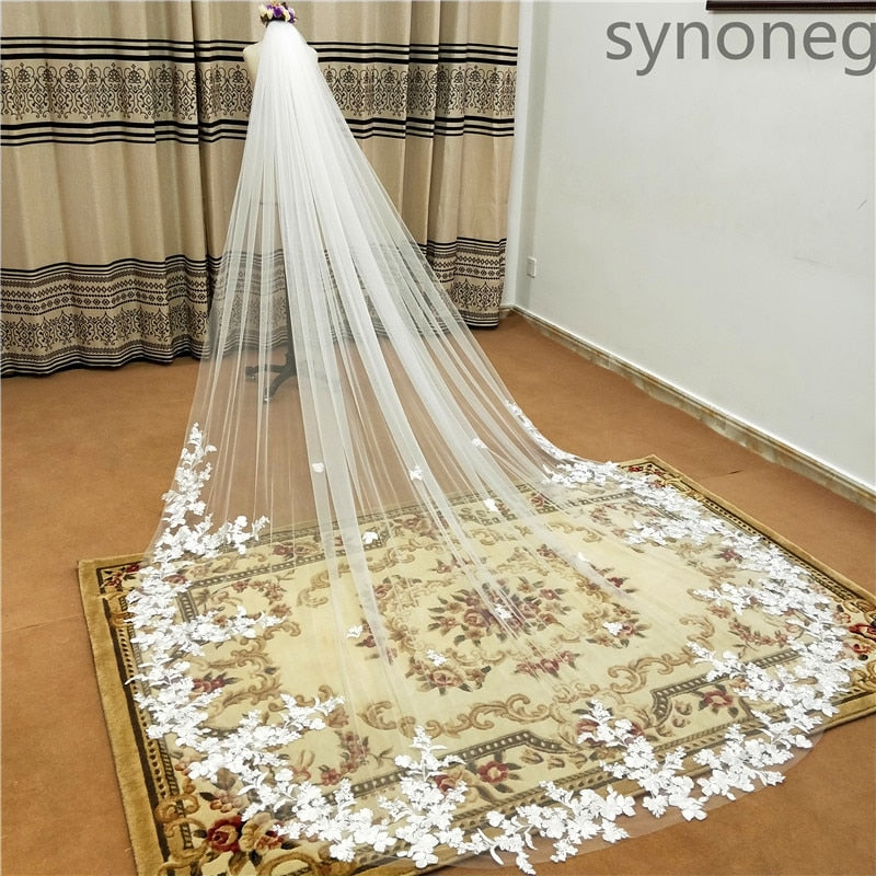 Long Wedding Veil With Comb White Lace Edge Bridal Veils Ivory Appliqued Cathedral Wedding Veil