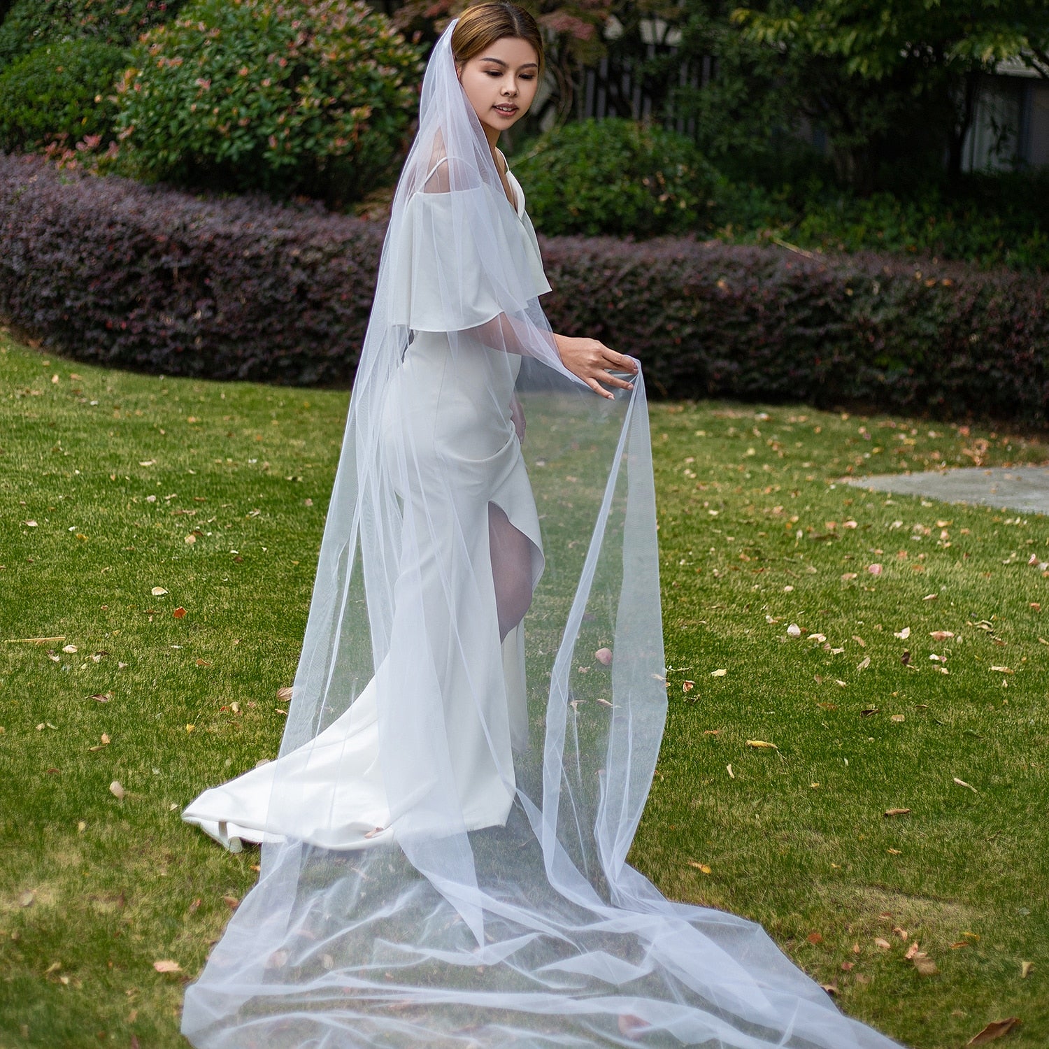 Simple Cathedral Wedding Veil perfect for your Wedding Dress