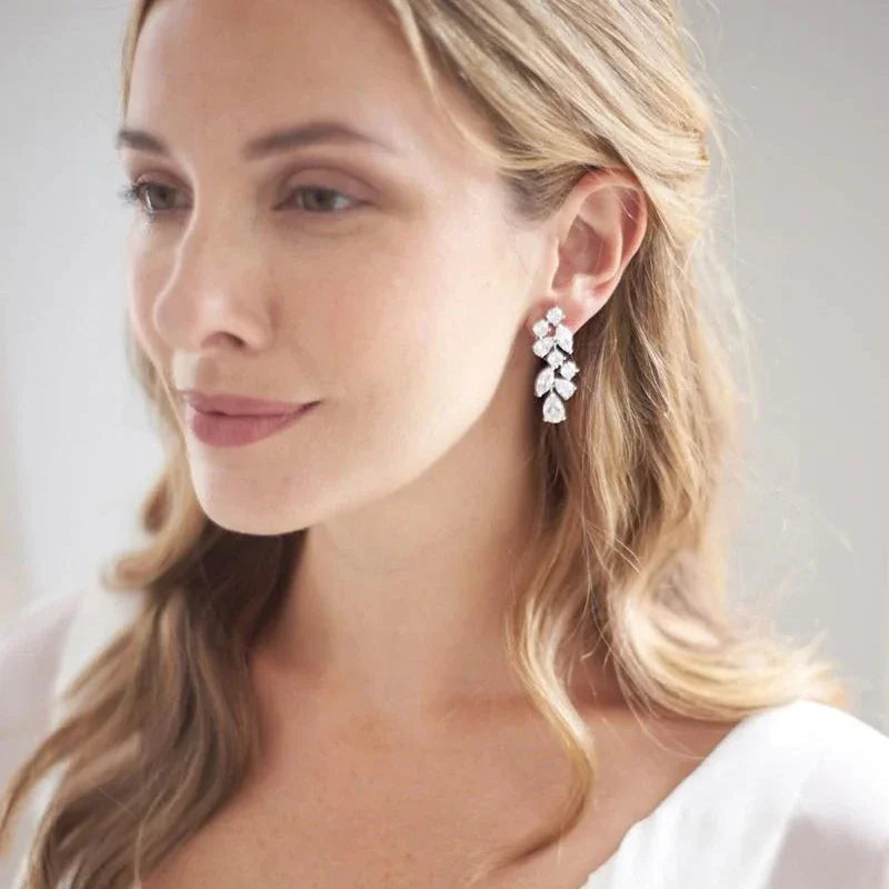 New Geometric Cubic Zirconia Earrings Women for Wedding Silver Color Fashion Luxury Dangle Temperament Lady Jewelry