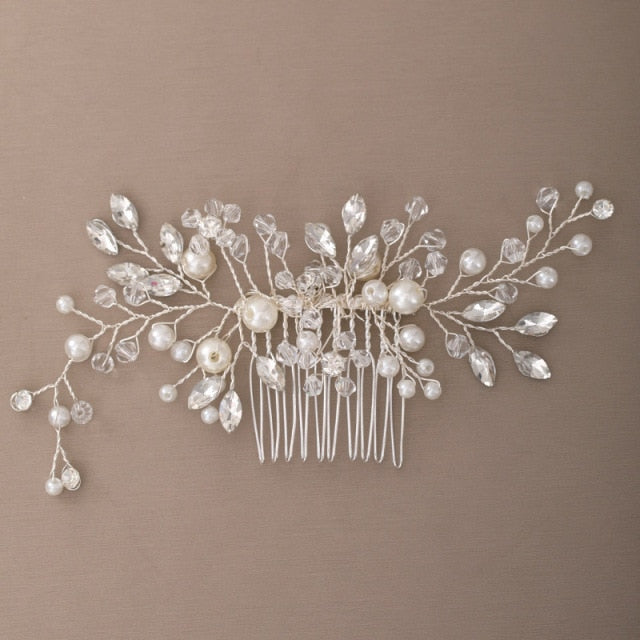 white silver flower pearl wedding hair accessory